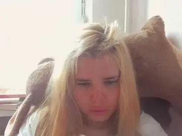 ElenaPleasure  live sex cam