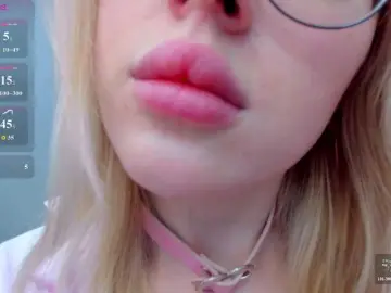 ElinaOcean  live sex cam