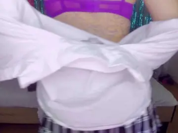 ElinaOcean  live sex cam