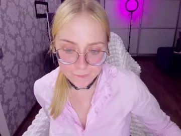 ElinaOcean  live sex cam