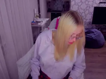ElinaOcean  live sex cam
