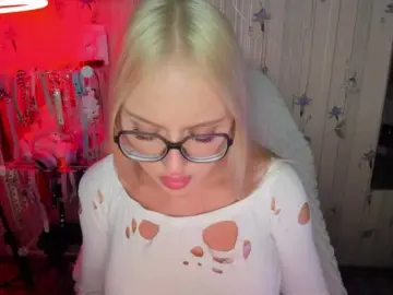 ElinaOcean  live sex cam