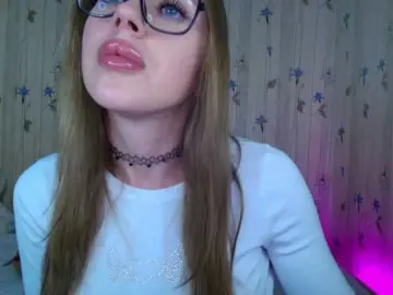 ElinaOcean  live sex cam