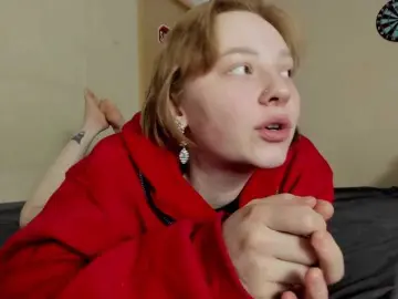 FlexxyLexy  live sex cam