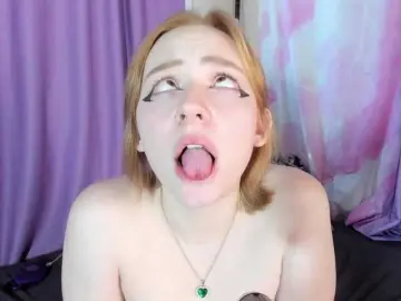 FlexxyLexy  live sex cam