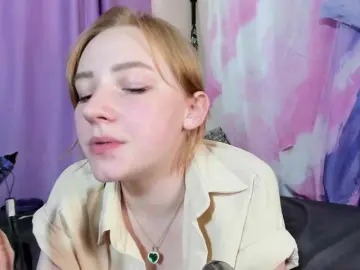 FlexxyLexy  live sex cam