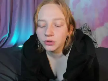 FlexxyLexy  live sex cam