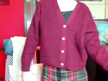 KathelinBrik  live sex cam