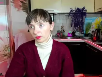 KathelinBrik  live sex cam