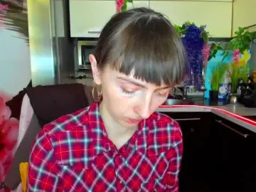 KathelinBrik  live sex cam