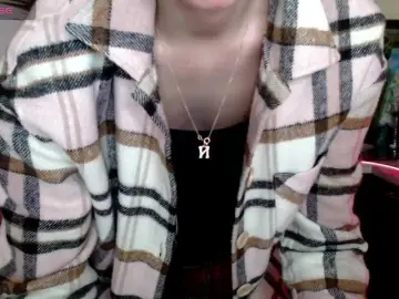 KathelinBrik  live sex cam