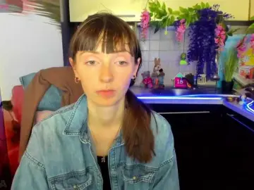 KathelinBrik  live sex cam