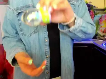 KathelinBrik  live sex cam