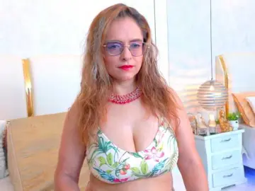 MarylinsVega  live sex cam
