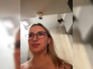 Miss-Fetish  live sex cam