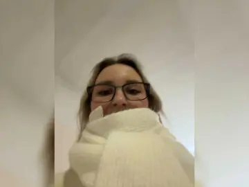 Miss-Fetish  live sex cam