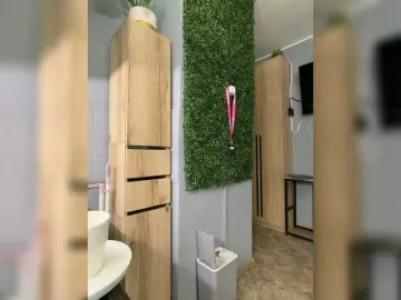 Miss-Fetish  live sex cam