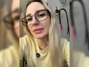 Miss-Fetish  live sex cam