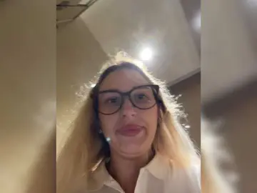 Miss-Fetish  live sex cam
