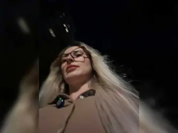 Miss-Fetish  live sex cam