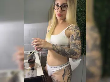 Miss-Fetish  live sex cam