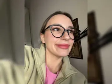 Miss-Fetish  live sex cam