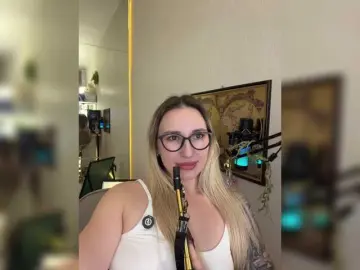 Miss-Fetish  live sex cam
