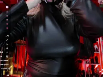 MistressAndre  live sex cam