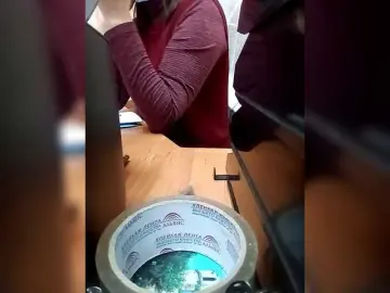 Molii-Molii35  live sex cam