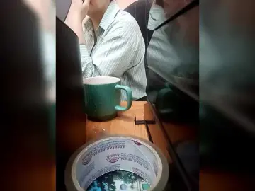 Molii-Molii35  live sex cam