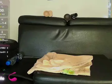 Naia69  live sex cam