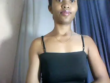 Nathiii  live sex cam
