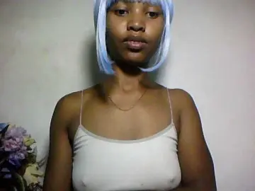 Nathiii  live sex cam