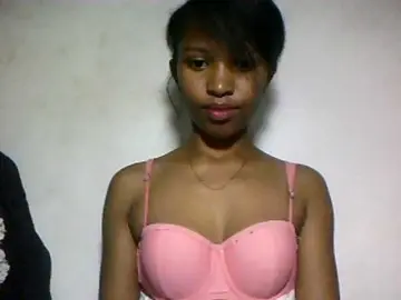 Nathiii  live sex cam