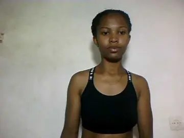 Nathiii  live sex cam