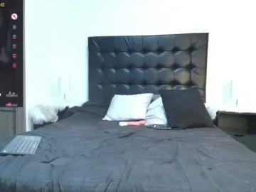 Pamelafit  live sex cam