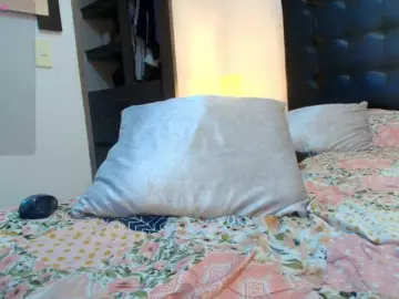Pamelafit  live sex cam