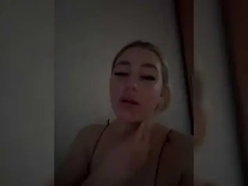 Sexy-girl10  live sex cam