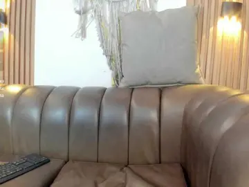 Yasmin-dina  live sex cam