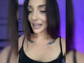 Alexyaa  live sex cam