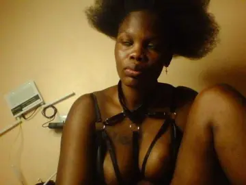 Claude254  live sex cam