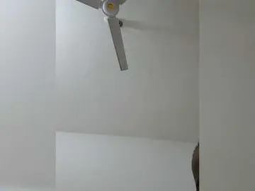 Hottybby  live sex cam