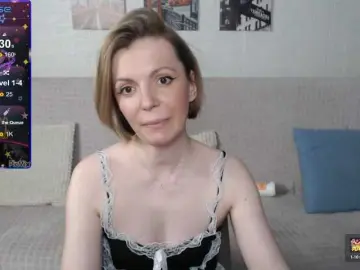 Kiramarta  live sex cam