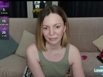Kiramarta  live sex cam