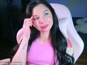 Lady-not-shy  live sex cam