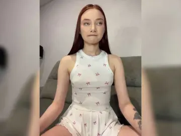 Sweetgirl-11  live sex cam