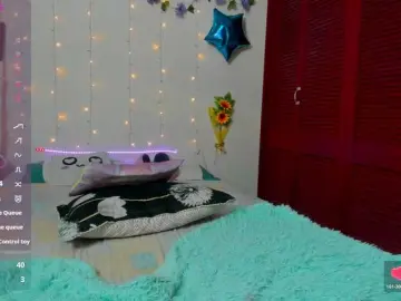 Akaikrana  live sex cam