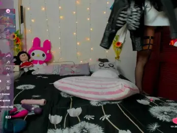 Akaikrana  live sex cam