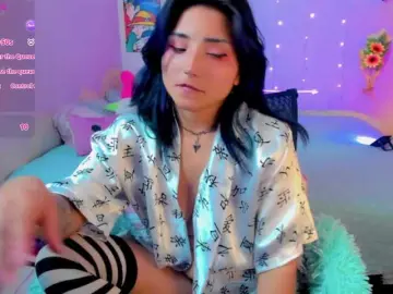 Akaikrana  live sex cam