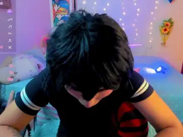 Akaikrana  live sex cam
